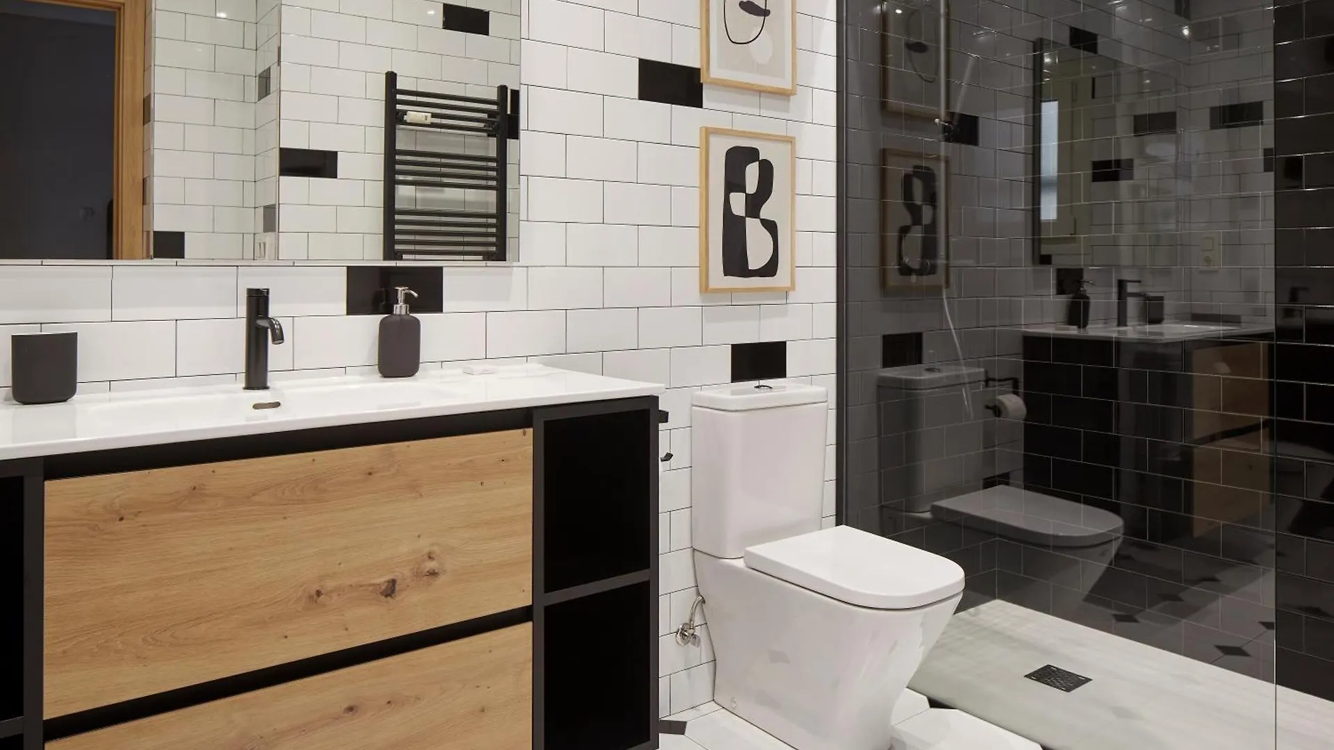 Baihaus By Feelfreerentals San Sebastian 0*,